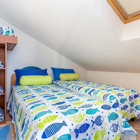 Sea Hideaway Pinezići